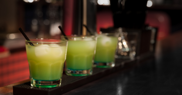 Cena da Lounge Bar Zhivago: 5 posti liberi