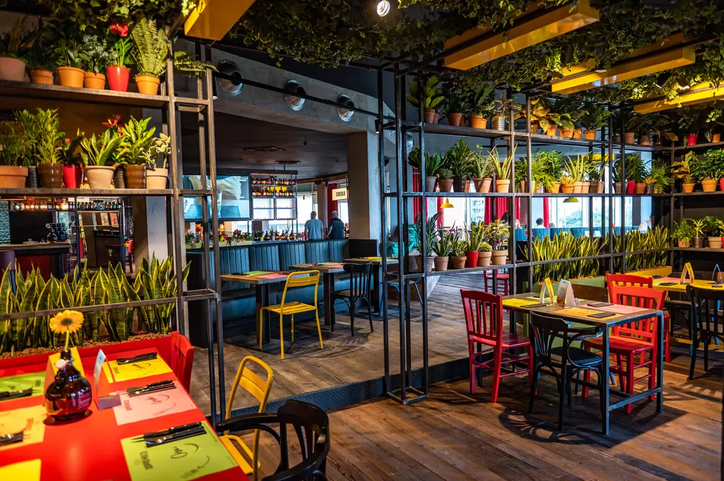 Restaurant image 9766