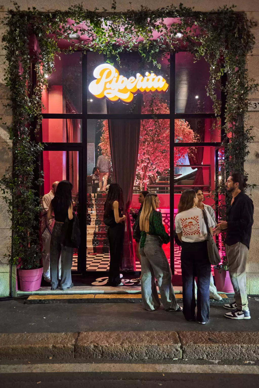 Restaurant image 9909