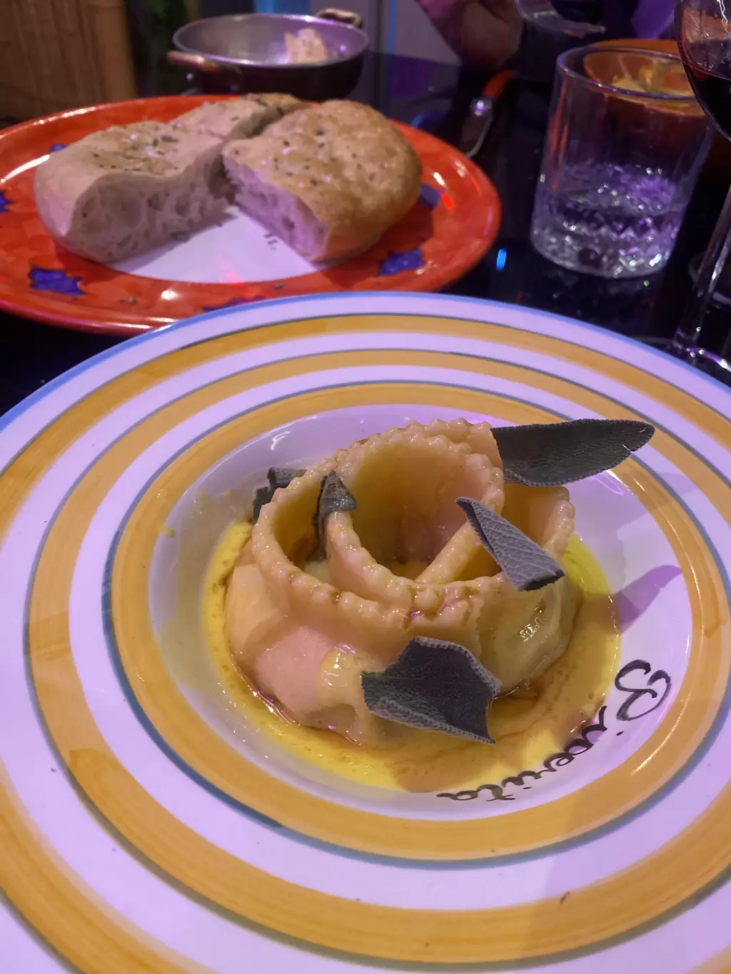 Restaurant image 9903