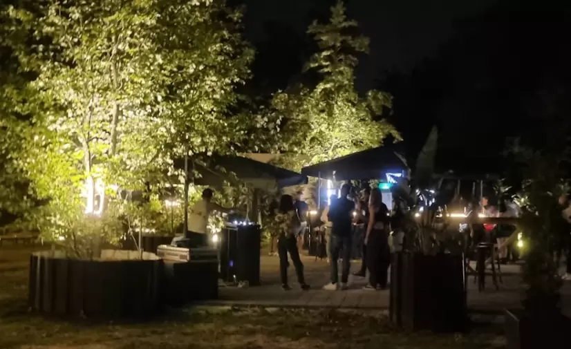 Drink Dopocena con musica