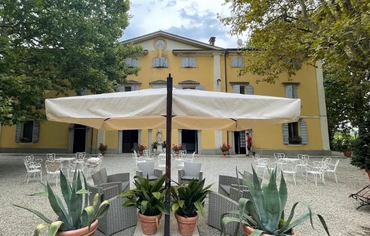 Visita con degustazione-pranzo in Acetaia