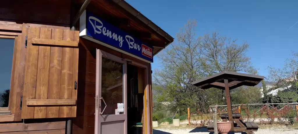 Benny Bar
