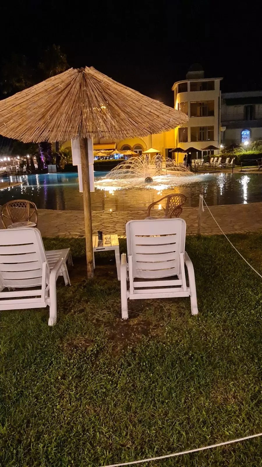 APERITIVO AL TRAMONTO