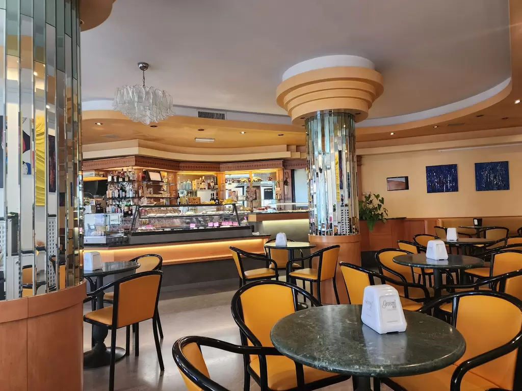 Gelateria Pasticceria Zampolli