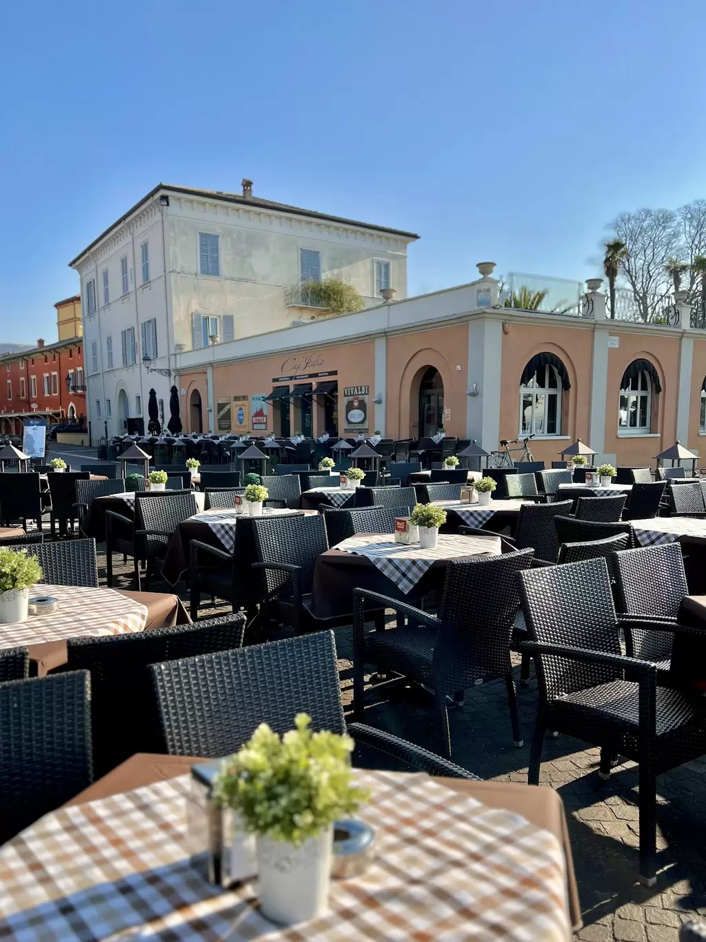 Cena da Cafè Italia: 7 posti liberi