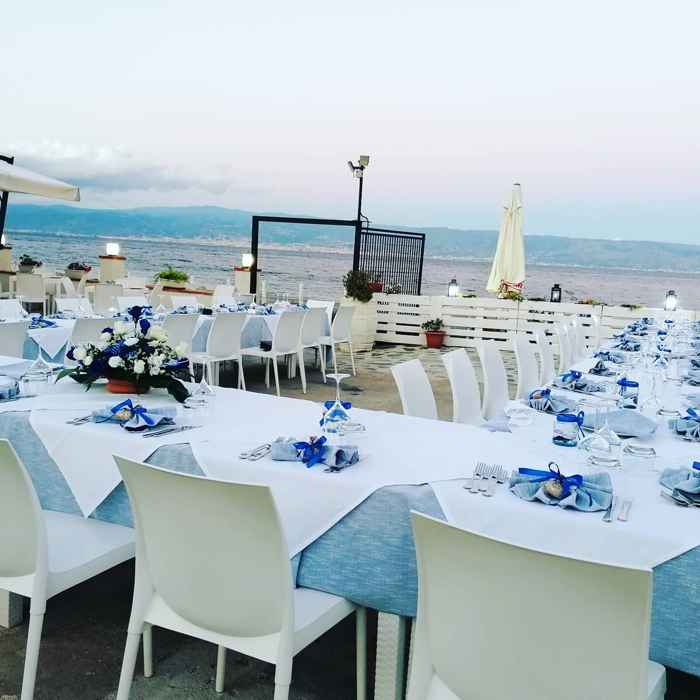 Tablo in spiaggia