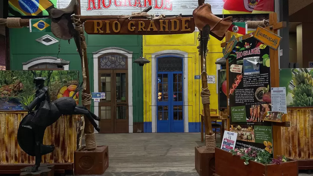 Sport, Fan and Food!