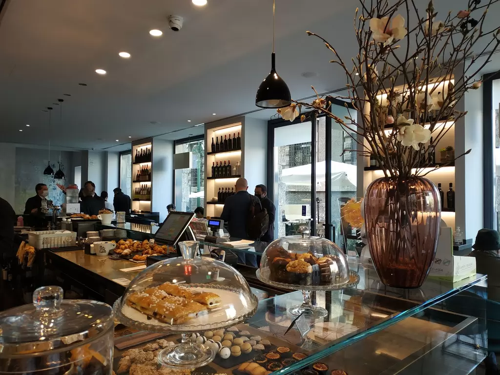 T-Bakery
