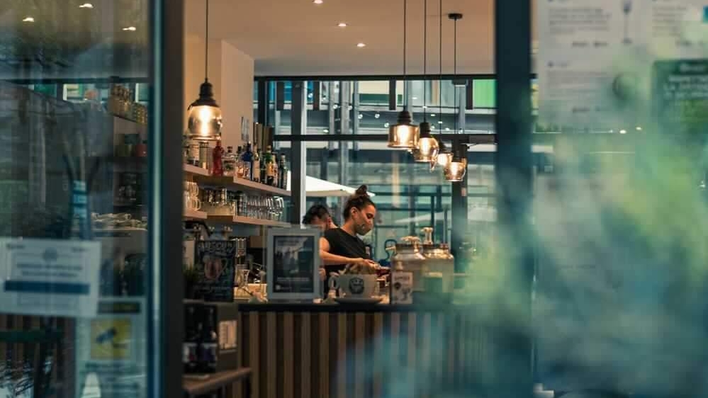 Let’s Speak English