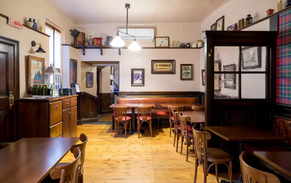 BIRRA CHICCHIERE E LEGGEREZZA