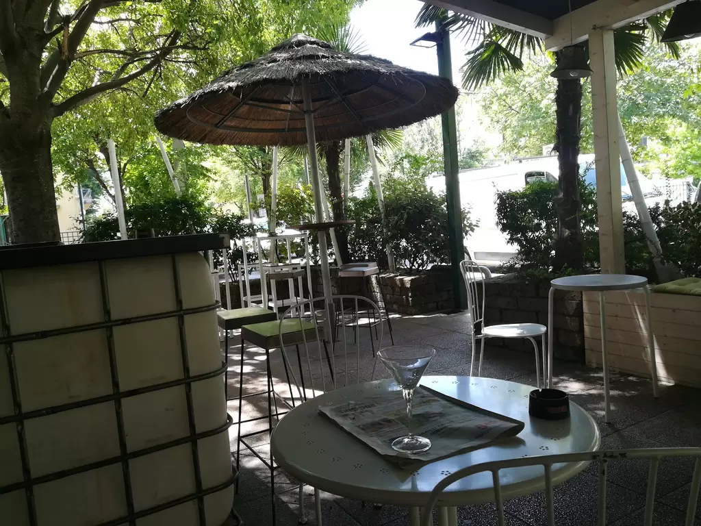 Bar Nereo...Cafe