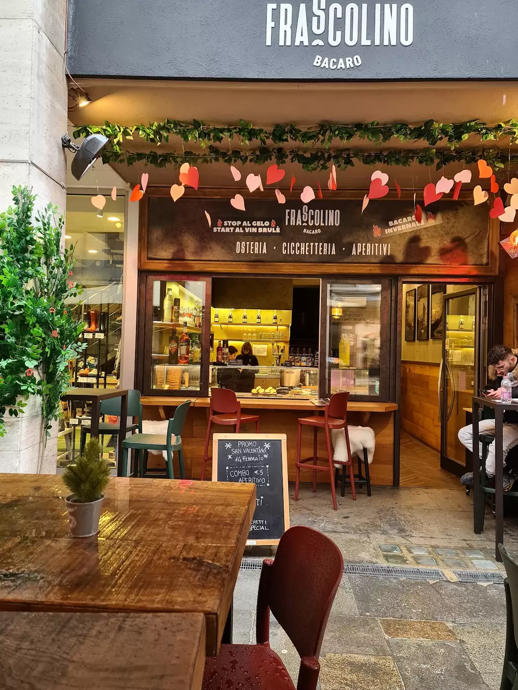Aperitivo in centro.