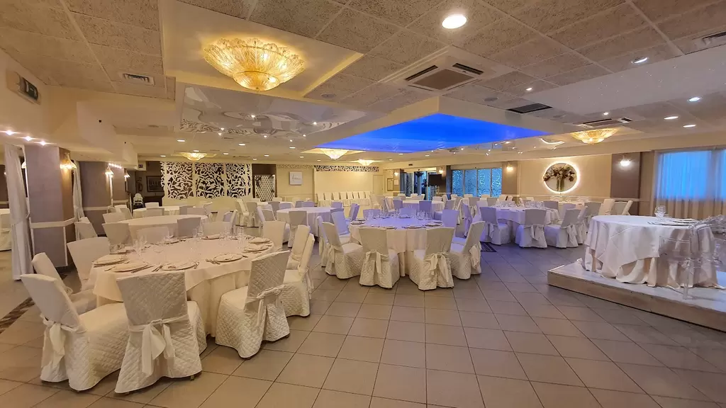 Waiting for Woman's Day 2