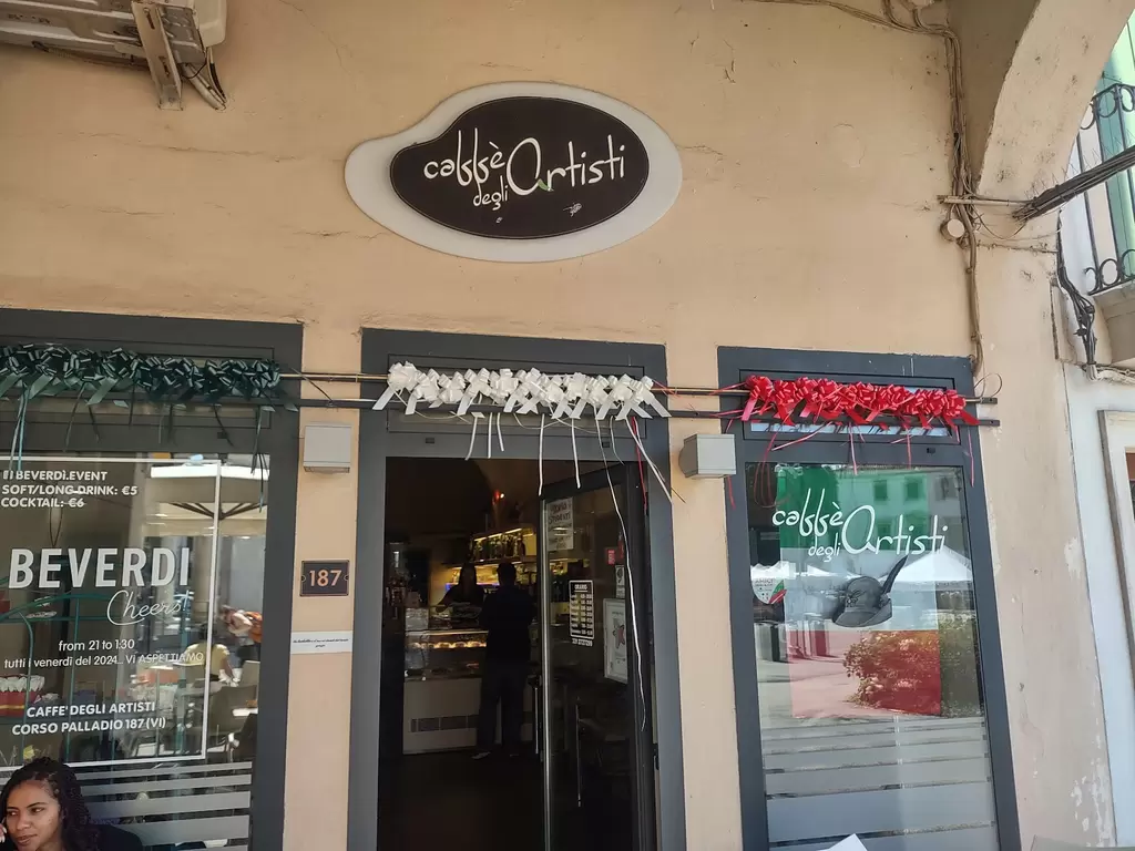 Caffè degli Artisti