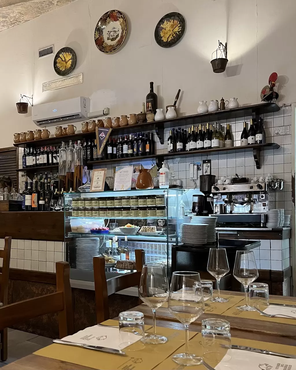 Osteria Cinghiale Bianco