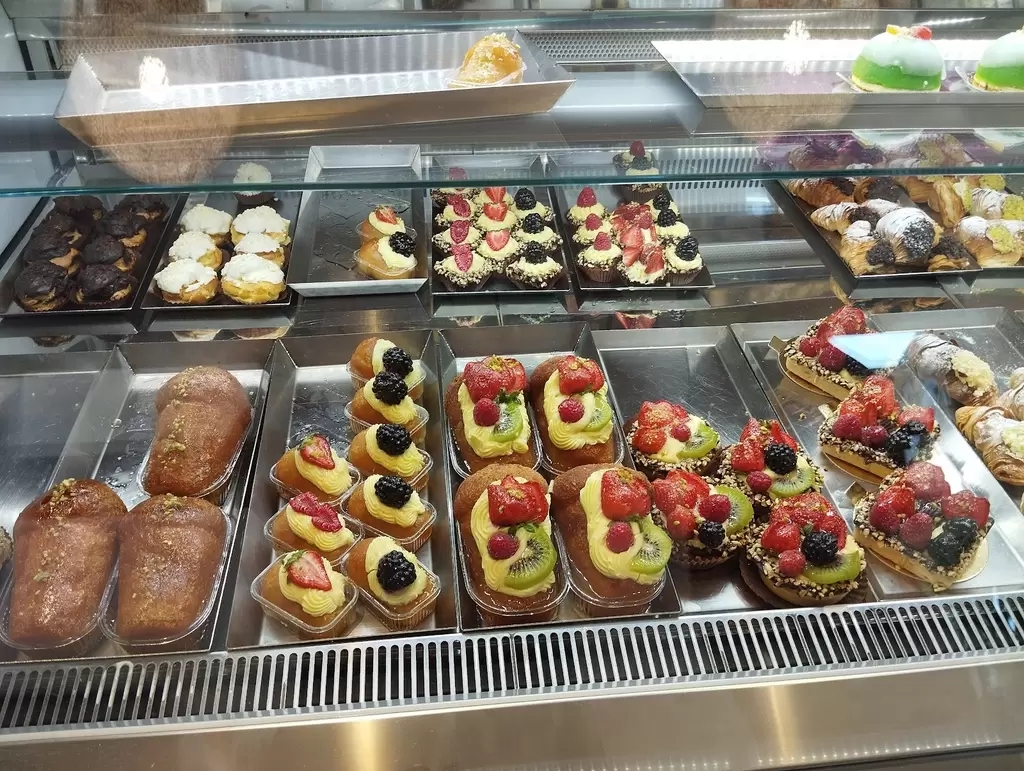 Etna Bar