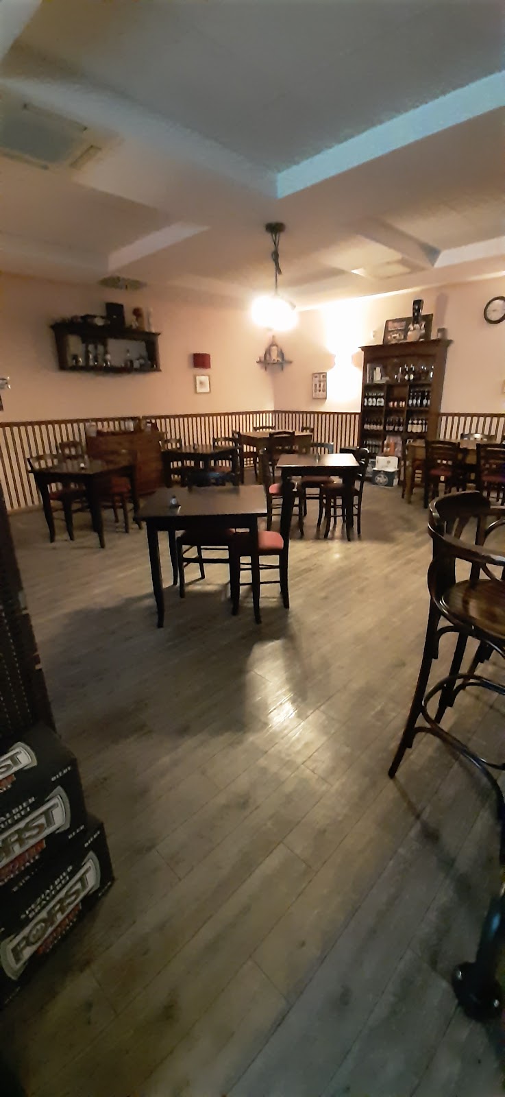 Friends Pub