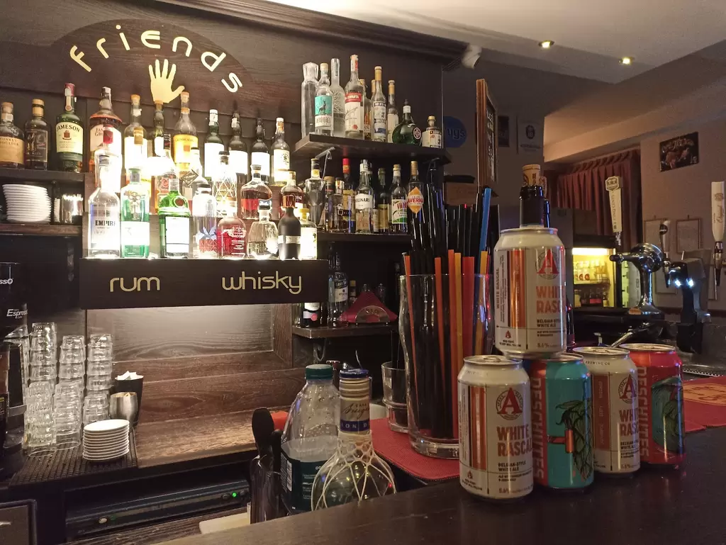 Friends Pub