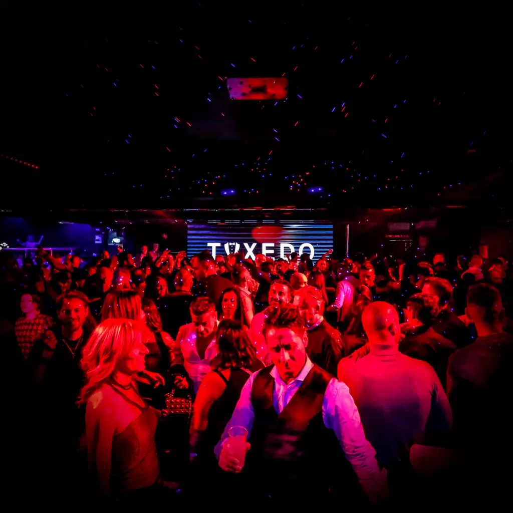 CENA CON SPETTACOLO! 