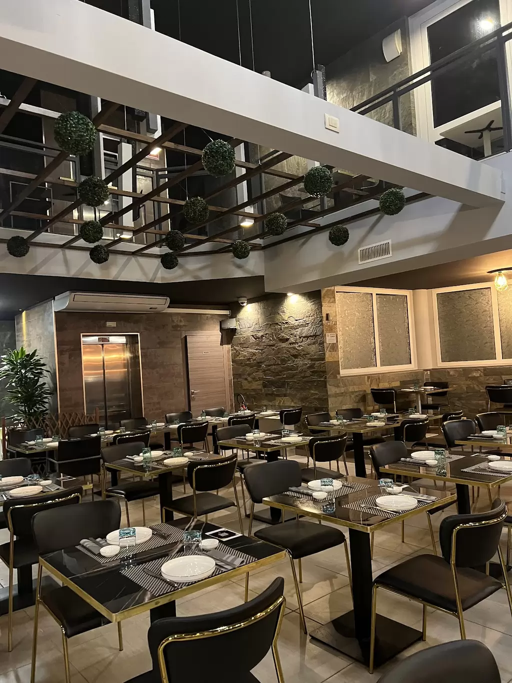 Mod Sushi Restaurant