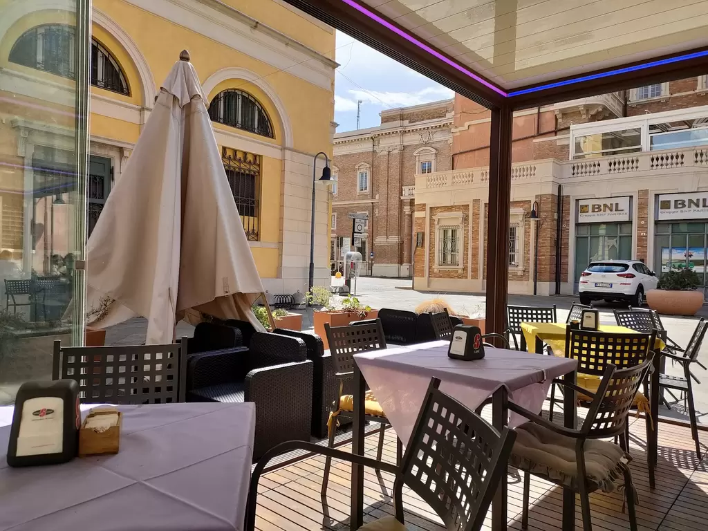 Bollicine Wine Bar