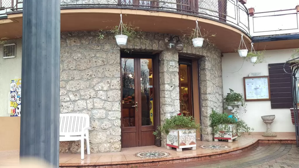 Camminata sul Montello con castagnata finale da Osteria Cescato: 4 posti liberi