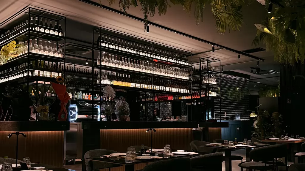 Karaoke da Ristorante Dozo Sushi Cisterna: 6 posti liberi