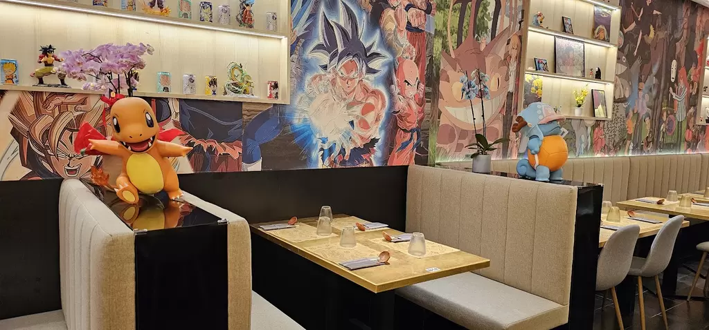 Anime 😍& ramen 🍜