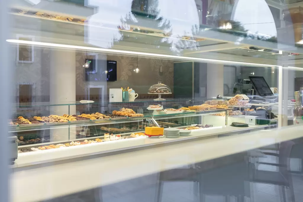 Aperitivo al femminile🐝🍋‍🟩🍸