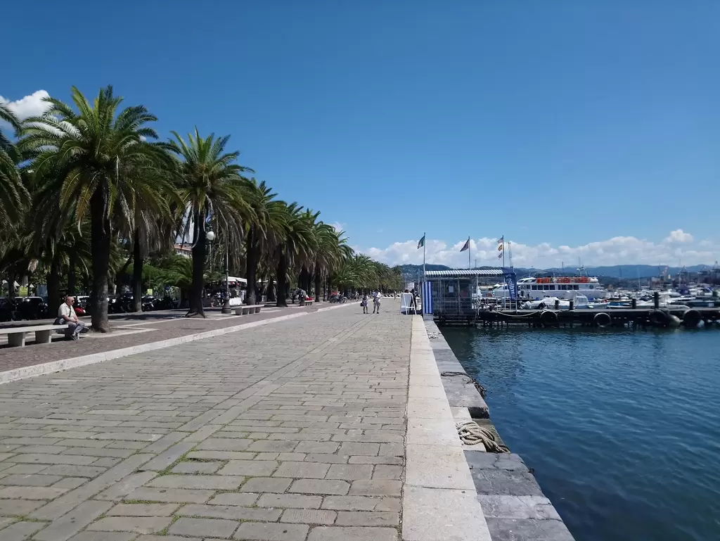 LA BAIA BLU DI LERICI + DJSET