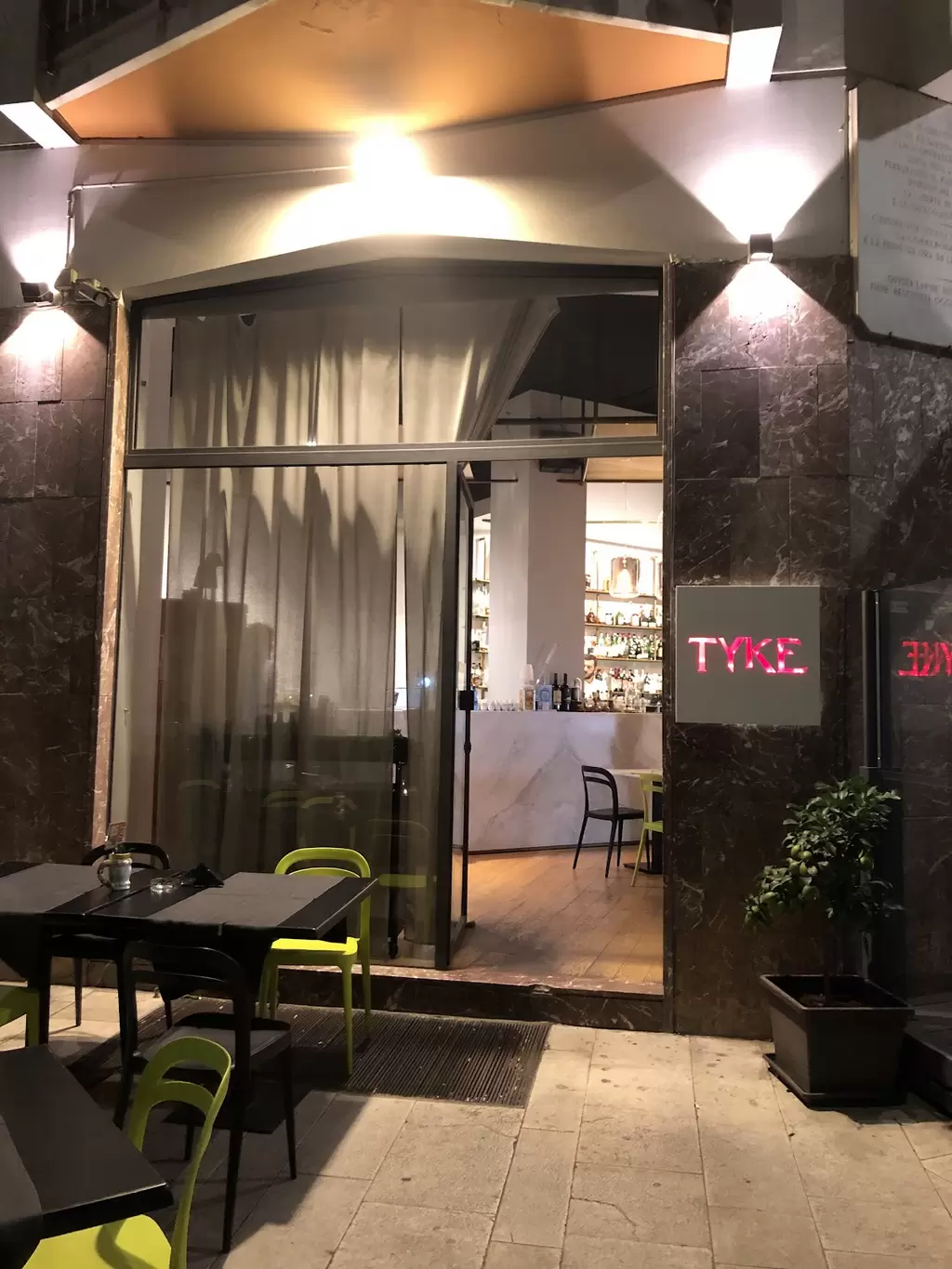 Tablo in zona