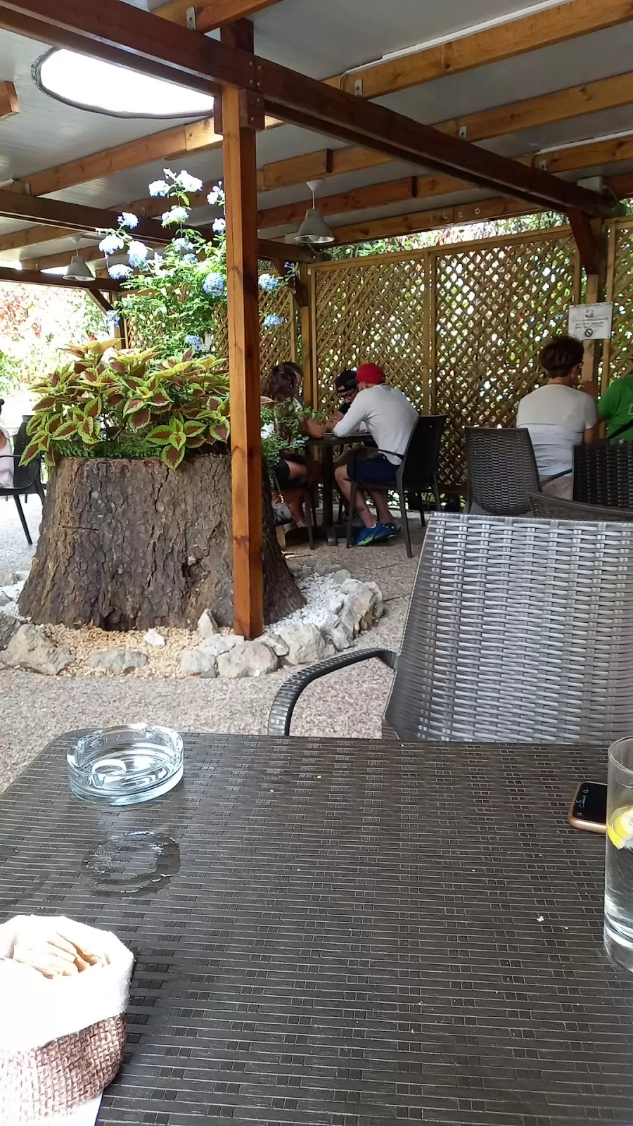 Dorigo' S Snack Bar
