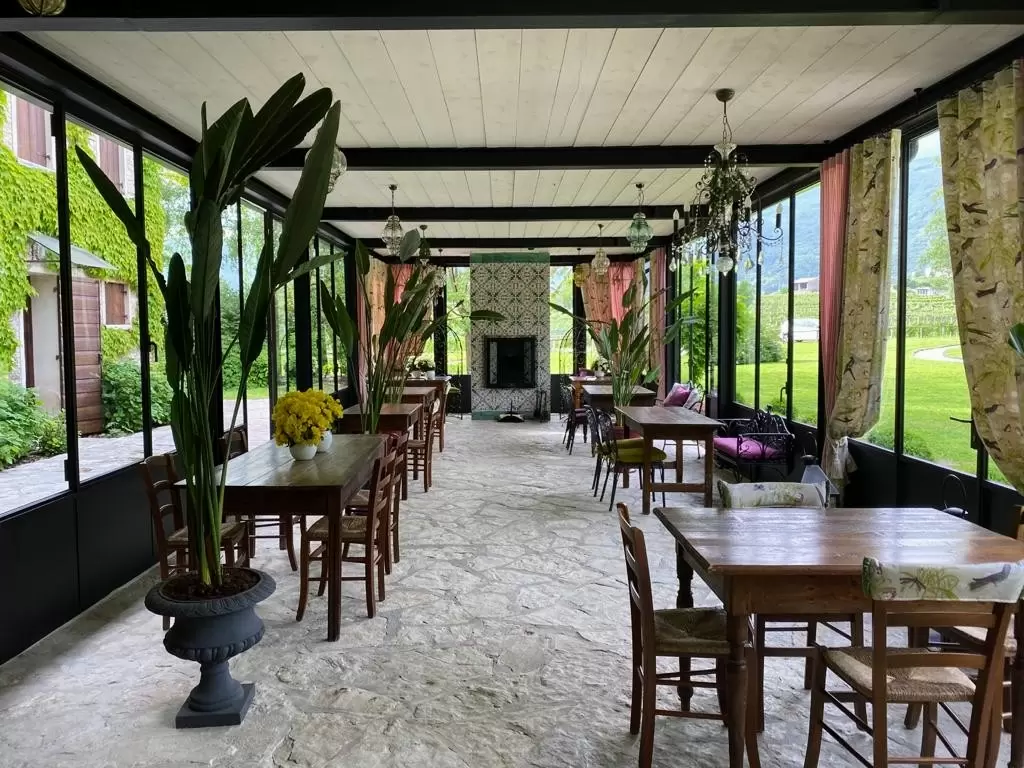 Cena in veranda locanda Sandi