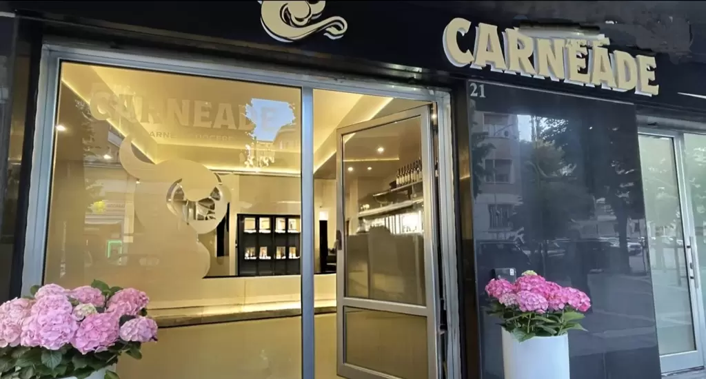 CARNEADE