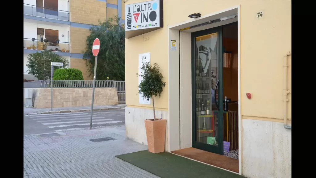 L' Altro Vino Enoteca Naturale