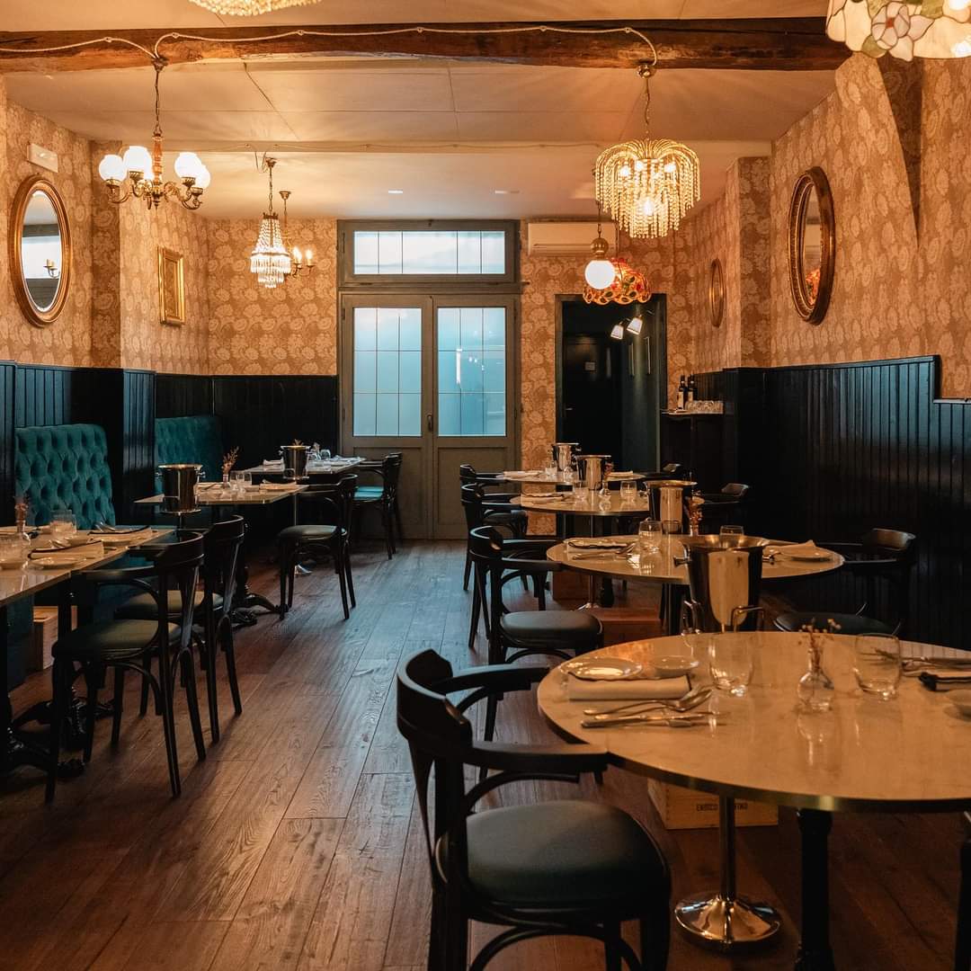 Atmosfere rétro anni 30 🥂🎩