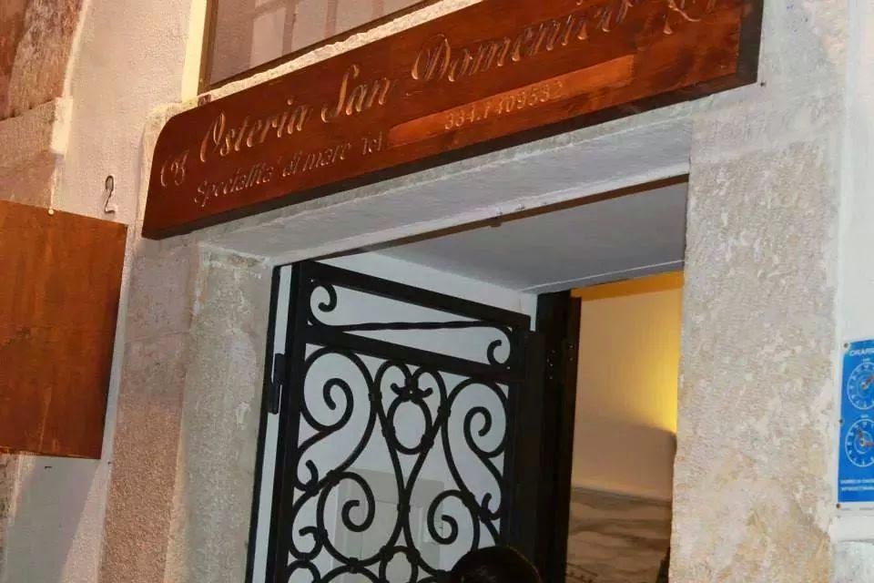 Calici nel borgo antico