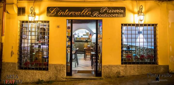 L' Intervallo Pizzeria Rosticceria