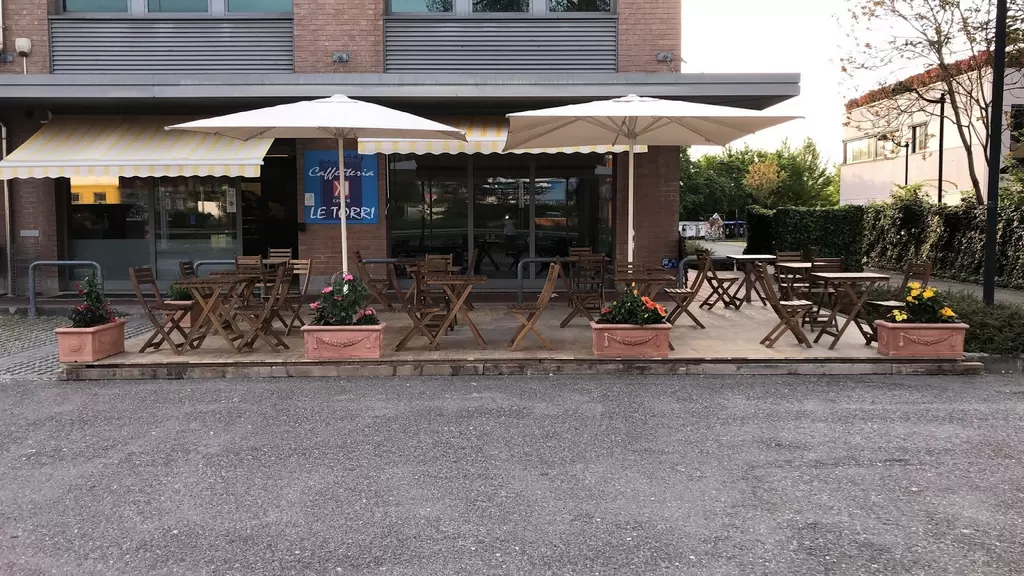 Cena da Caffetteria "Le Torri": 5 posti liberi