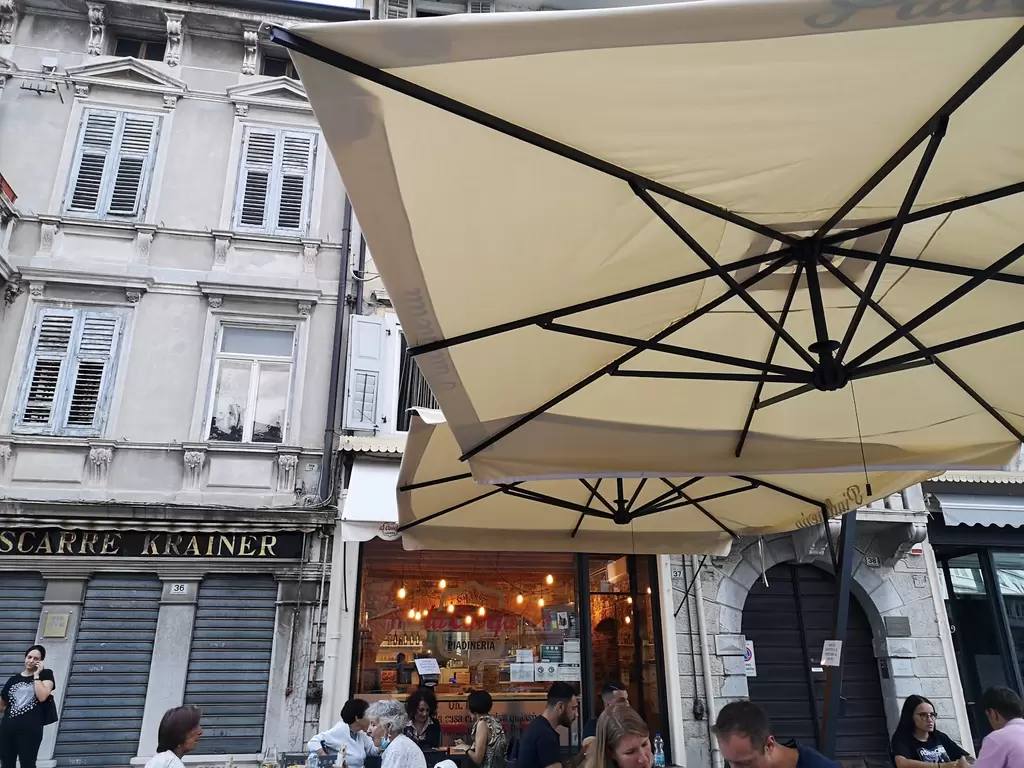 La Caveja Piadineria