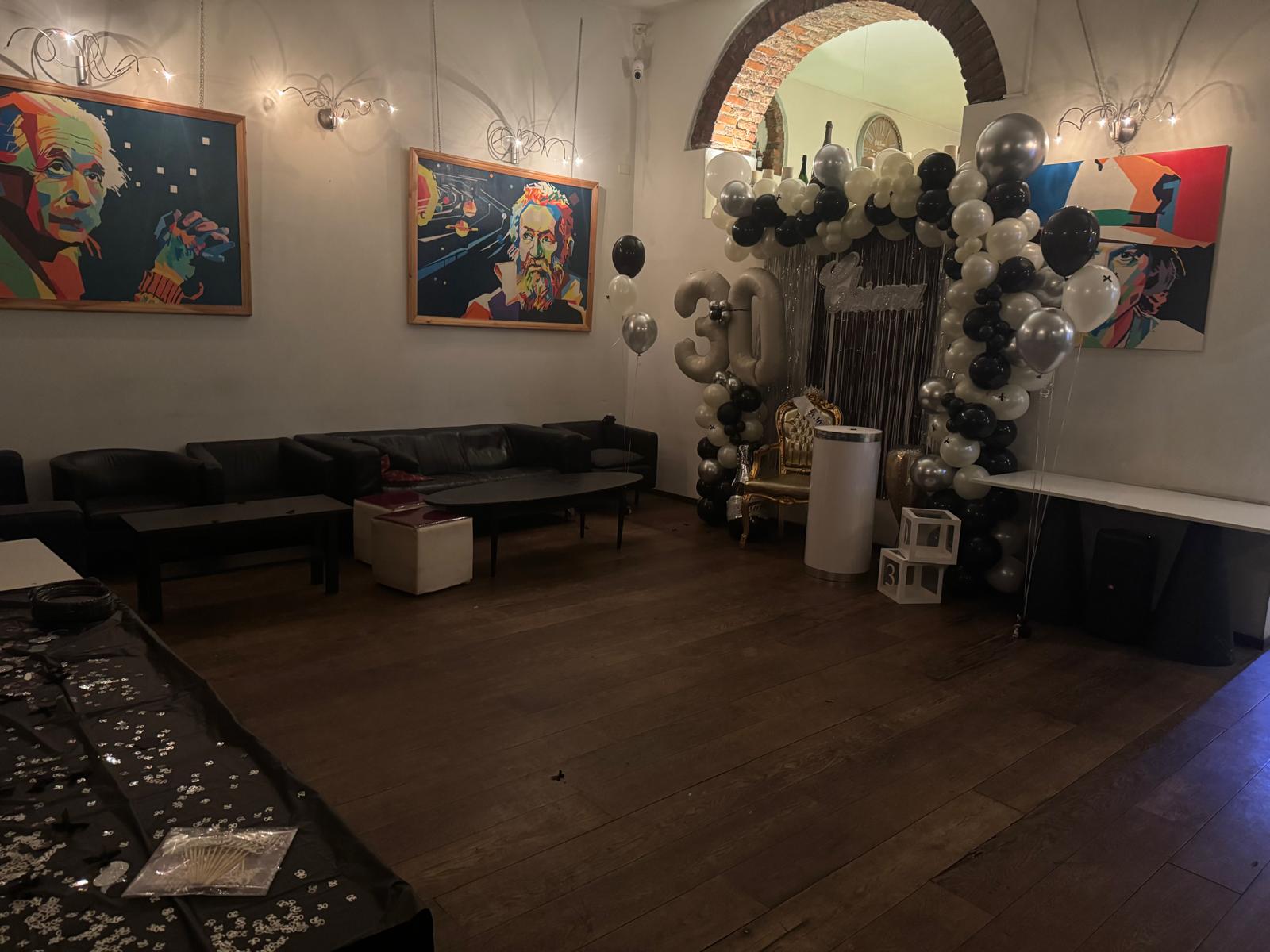 Sport, Fan and Food!