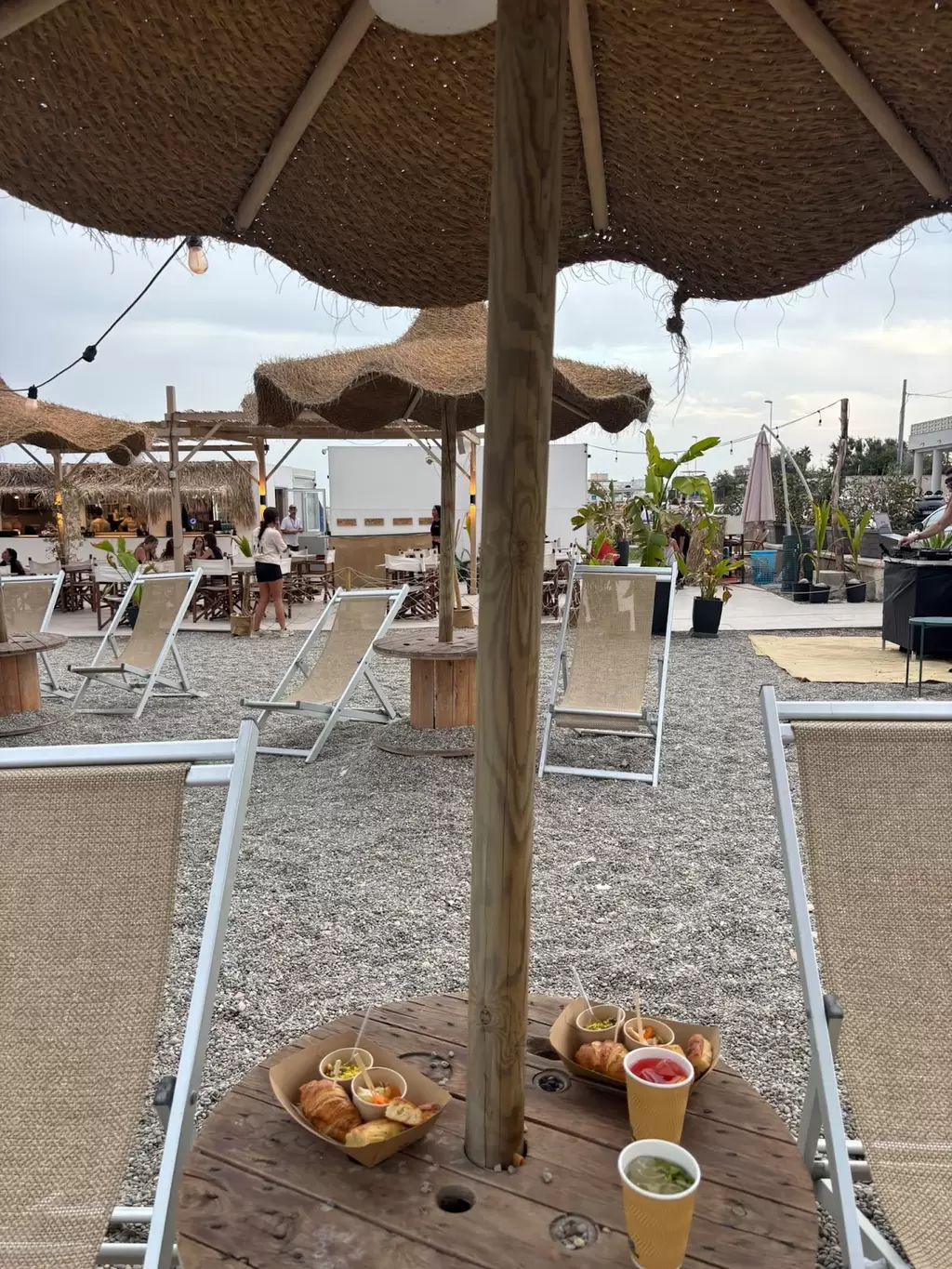 Tablo in spiaggia