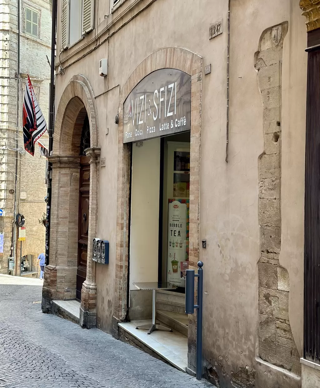 Vizi & Sfizi