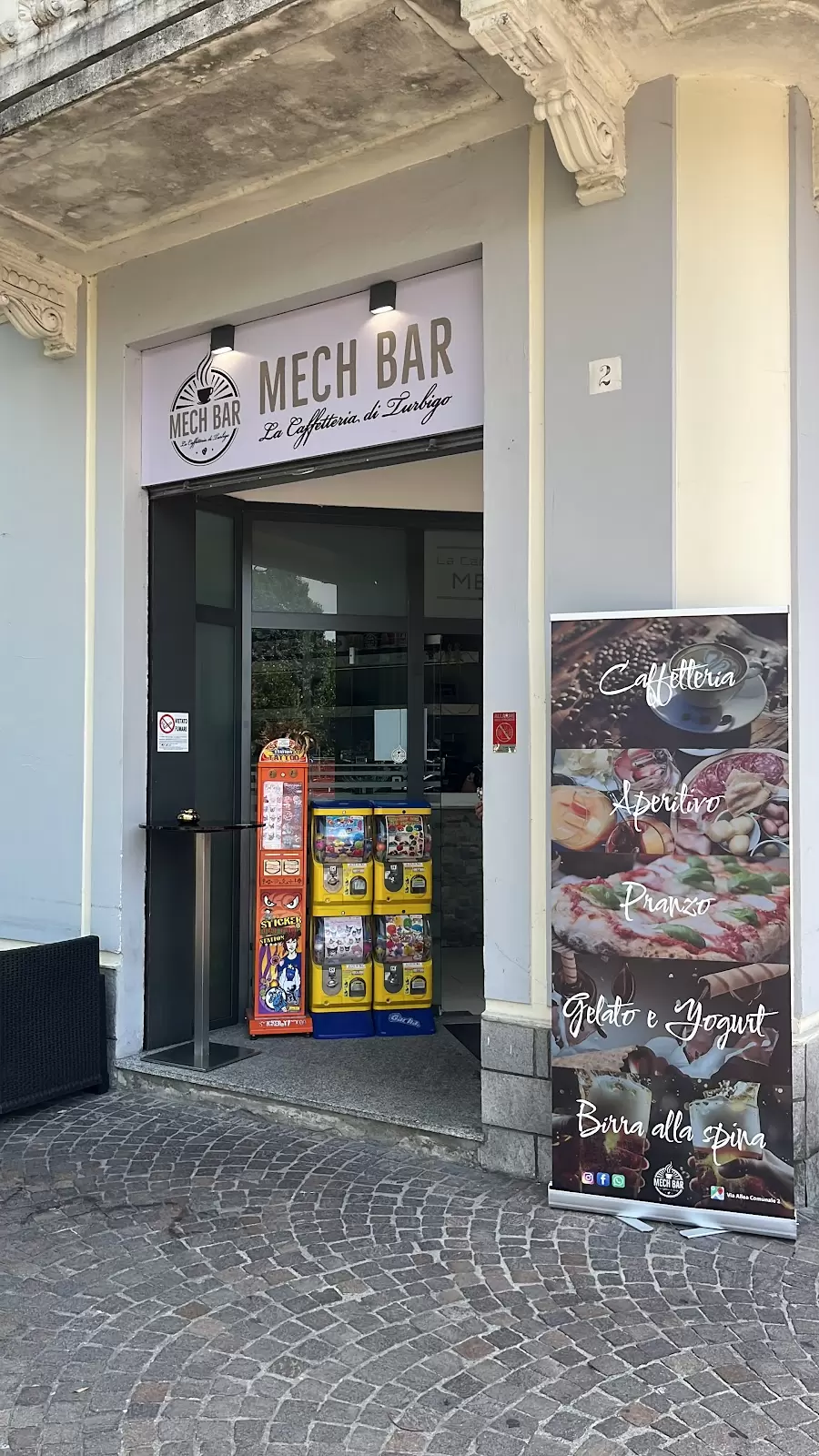 Sport, Fan and Food!
