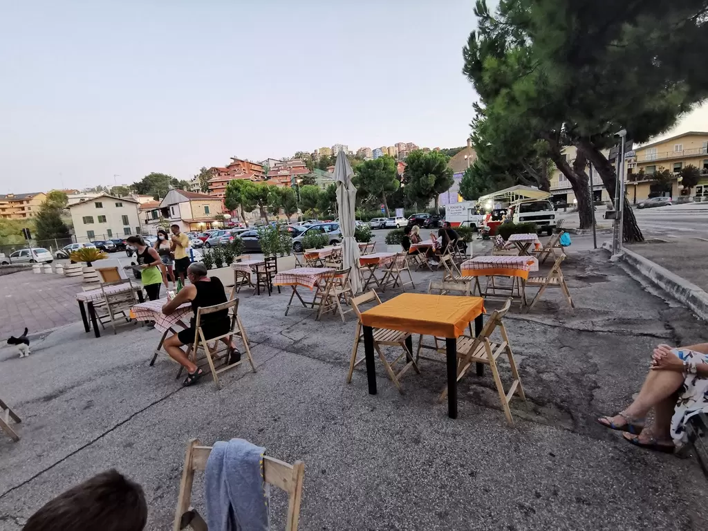 IL CHIOSCO PIAZZALE TRICALLE